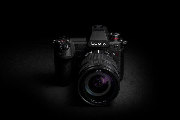 Panasonic LUMIX S1H Cinema Camera best low light camera with cinematic full frame sensor